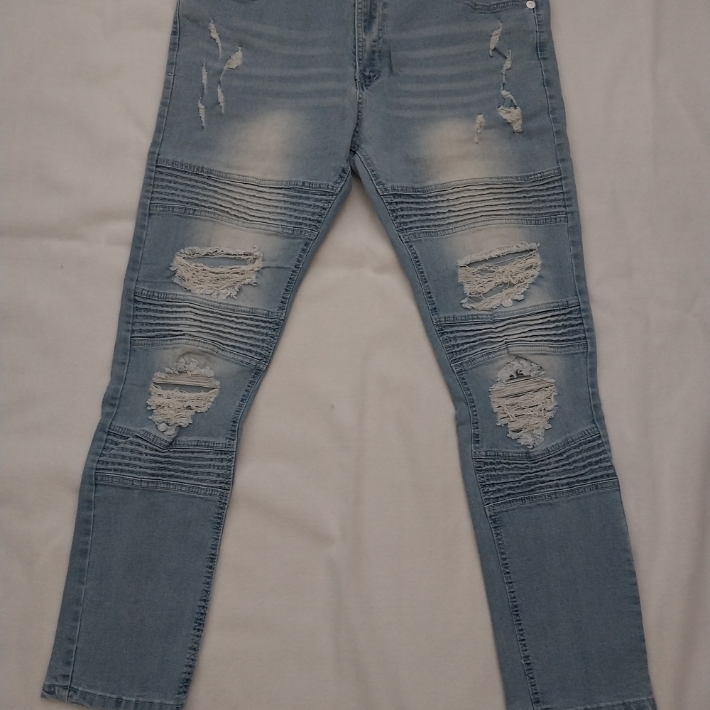 Stylish Light Blue Distressed Men's Jeans